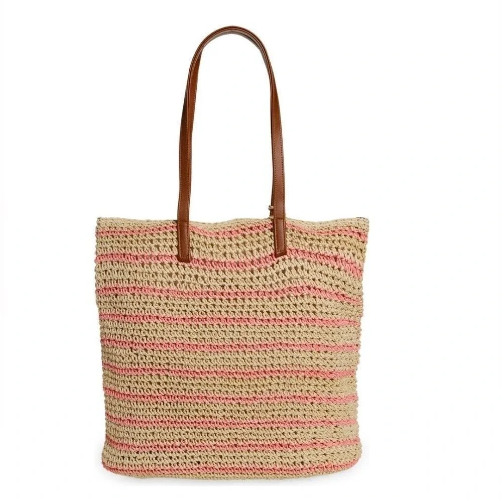 btb Los Angeles Lucy Tote, Straw Woven Pom Pom Vacation Beach‎ Bag, Natural, NWT